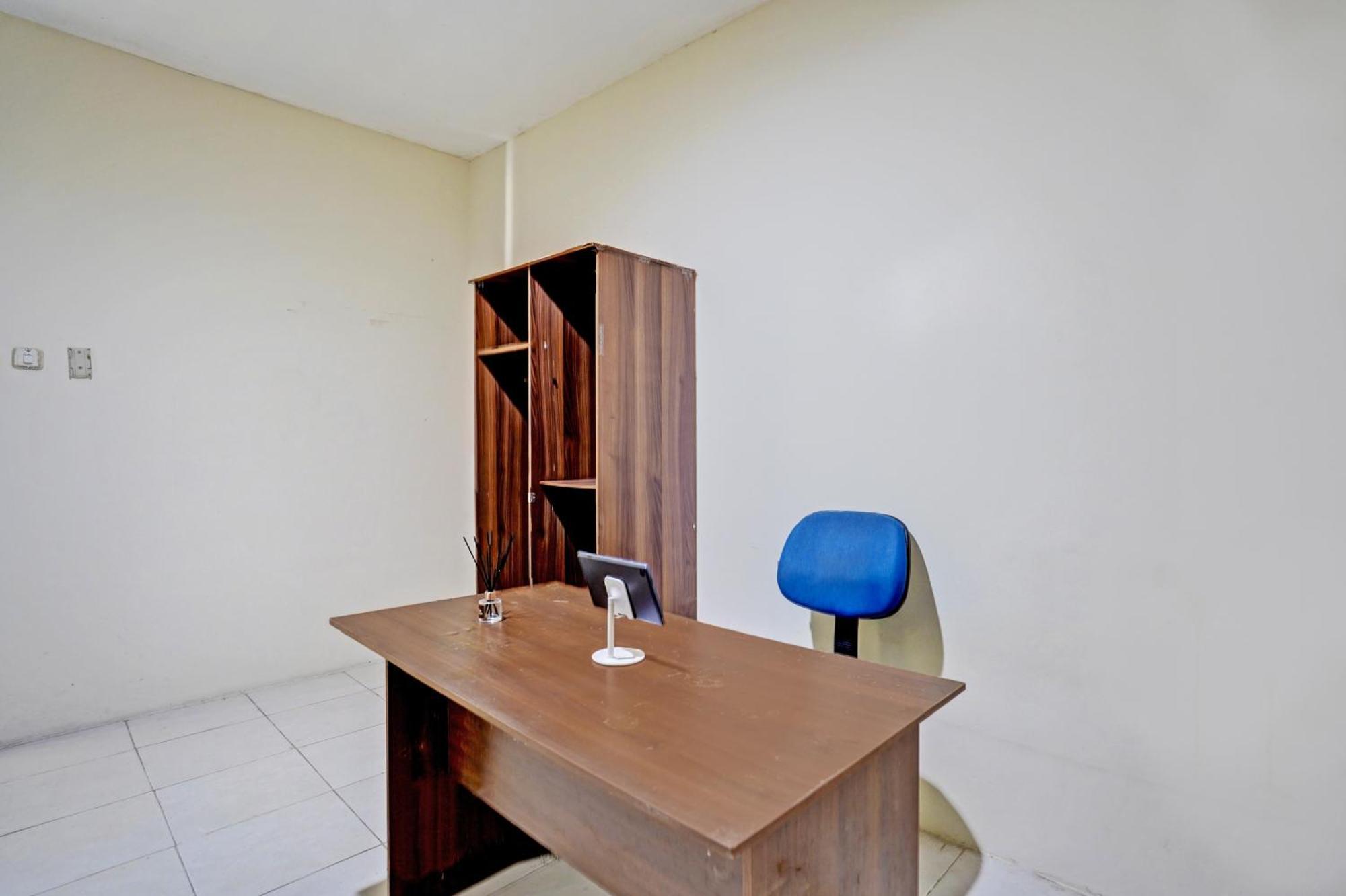 Oyo 93112 Garden Homestay 3 Merlion Surabaya Kültér fotó