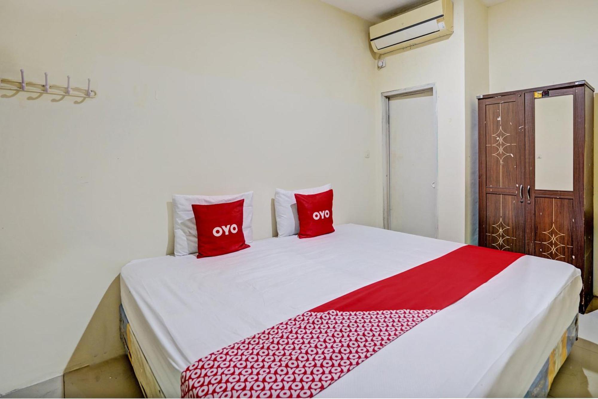 Oyo 93112 Garden Homestay 3 Merlion Surabaya Kültér fotó